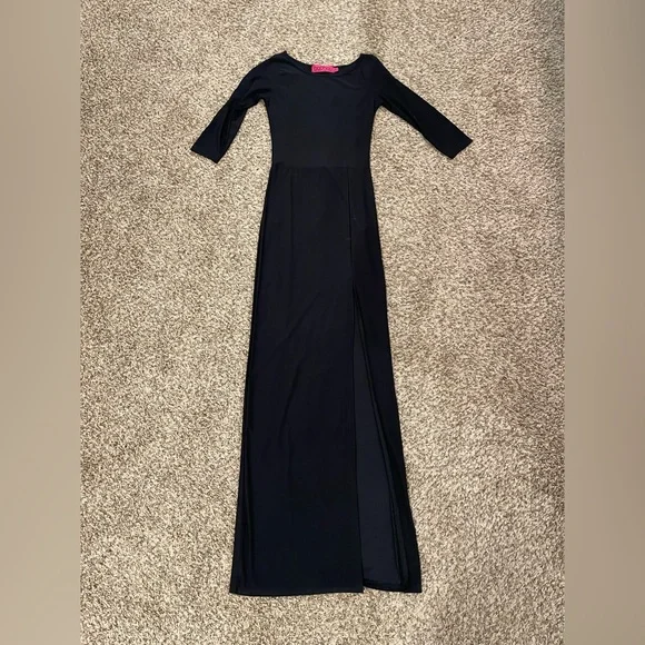 BNWOT Skims Inspired Boohoo Black Body Con Maxi Dress With Slit - Picture 3 of 3